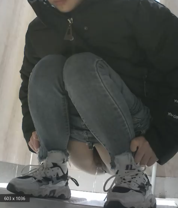 spycam in toilet